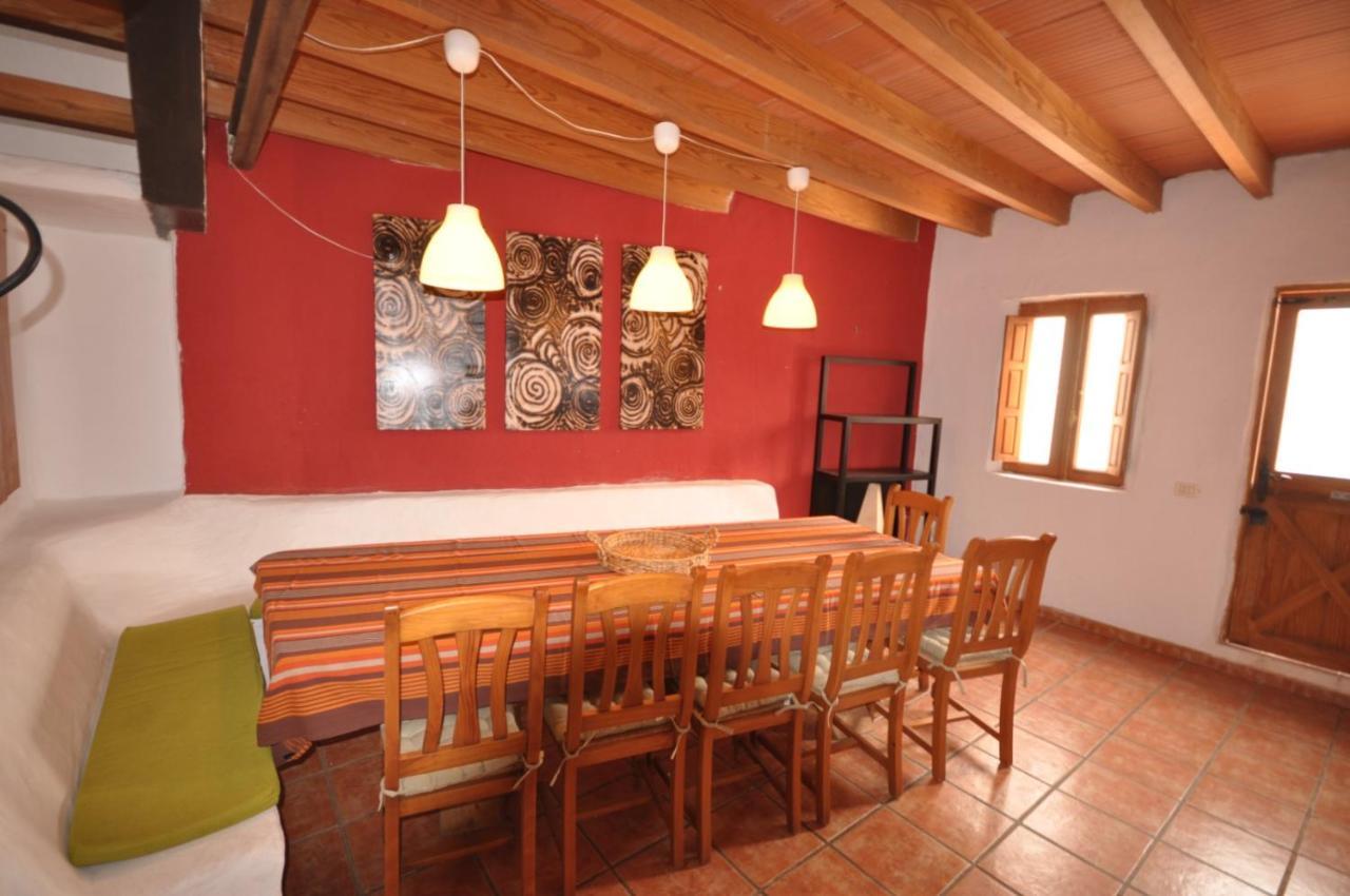 הוילה Valle de San Lorenzo Casaruralarona מראה חיצוני תמונה