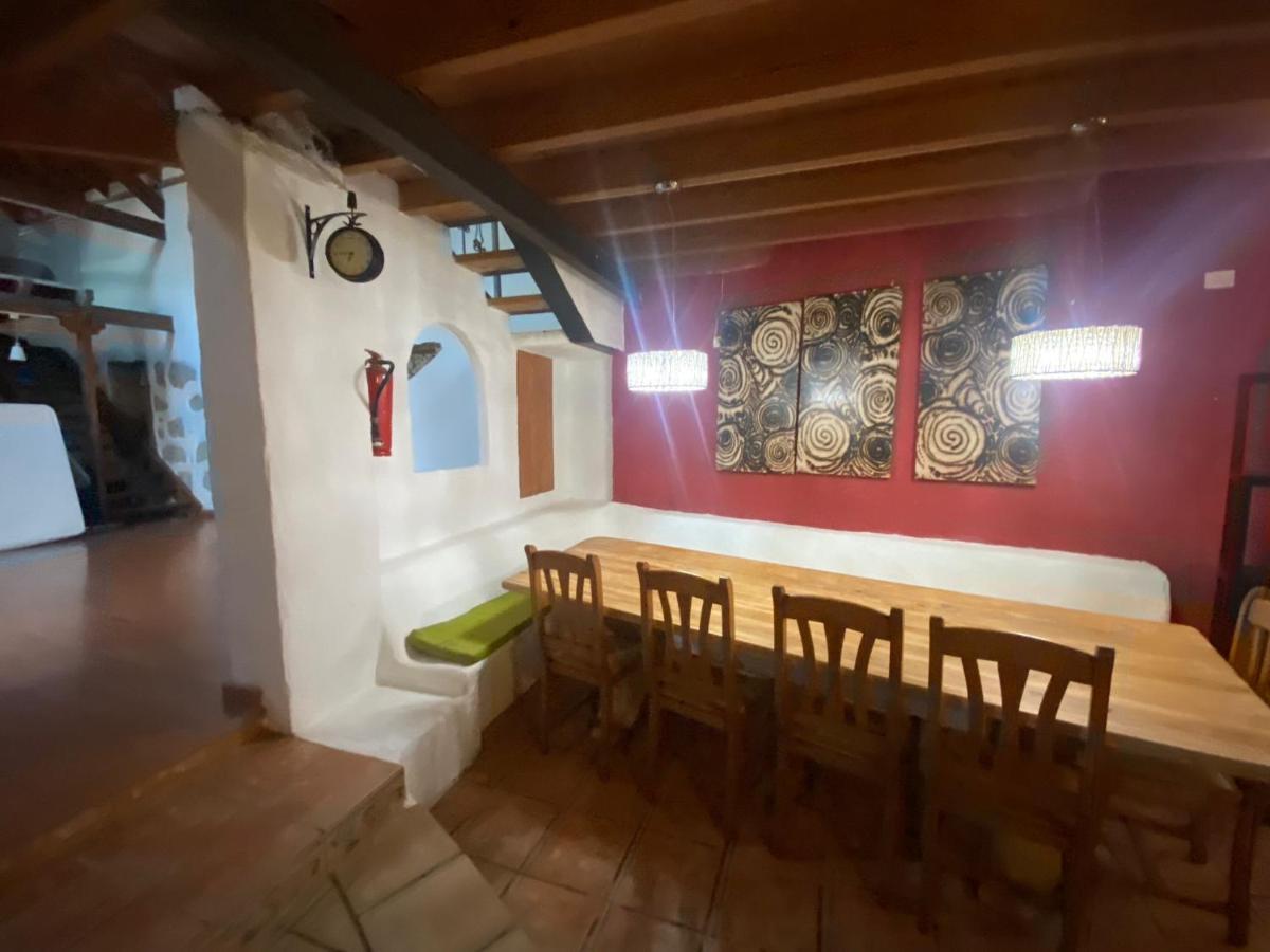 הוילה Valle de San Lorenzo Casaruralarona מראה חיצוני תמונה